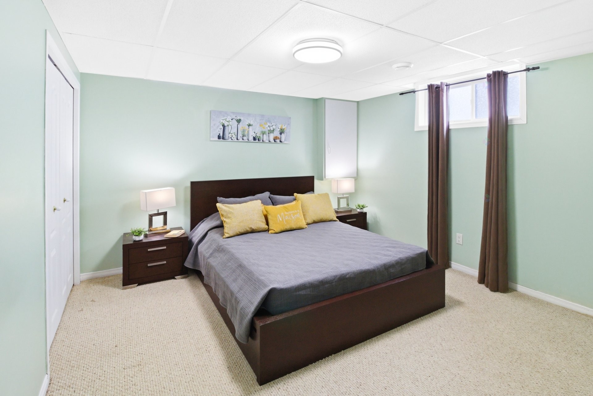 









22


Rue James-Byrne

,
Gatineau (Aylmer),




QC
J9H7K2

