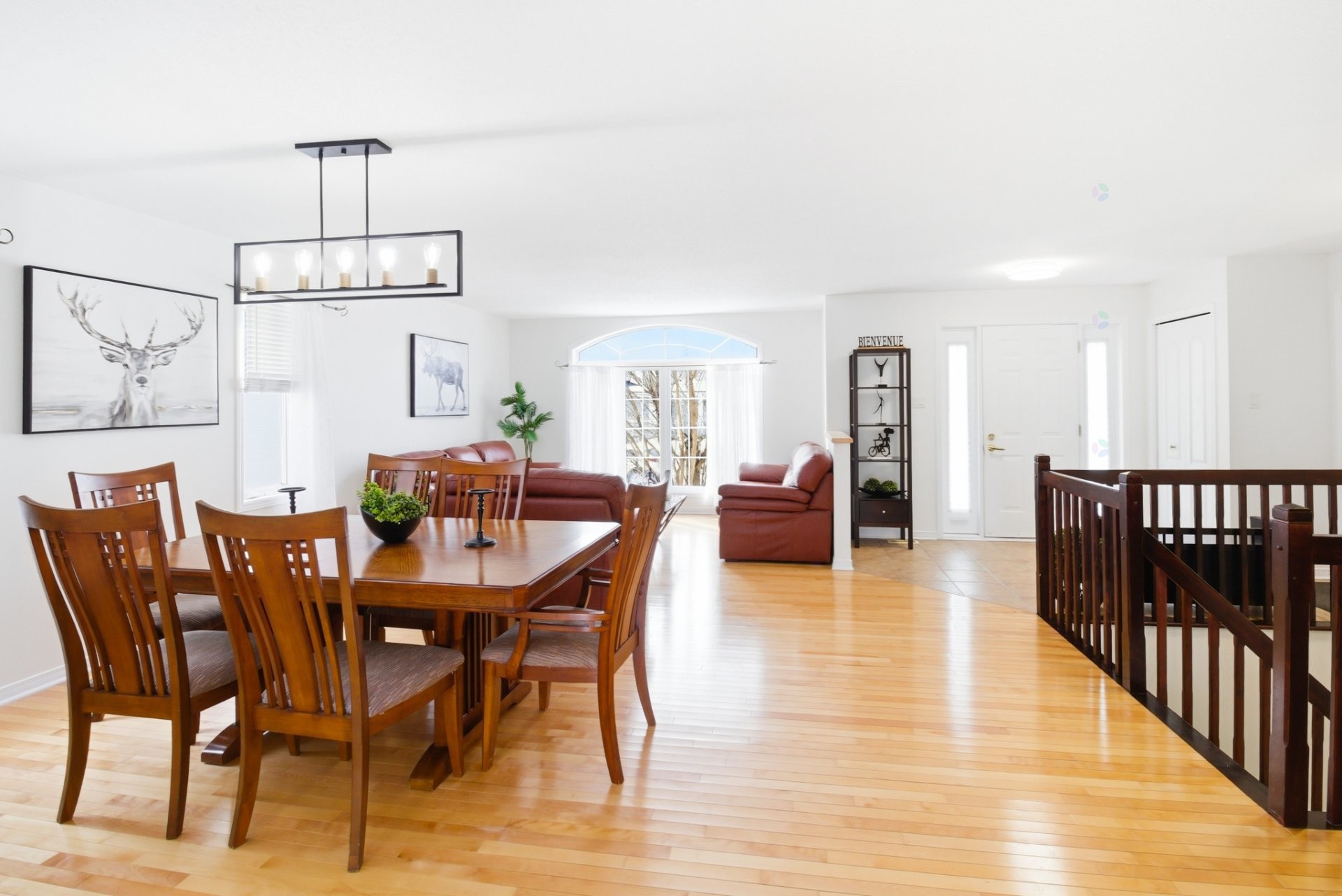 









22


Rue James-Byrne

,
Gatineau (Aylmer),




QC
J9H7K2

