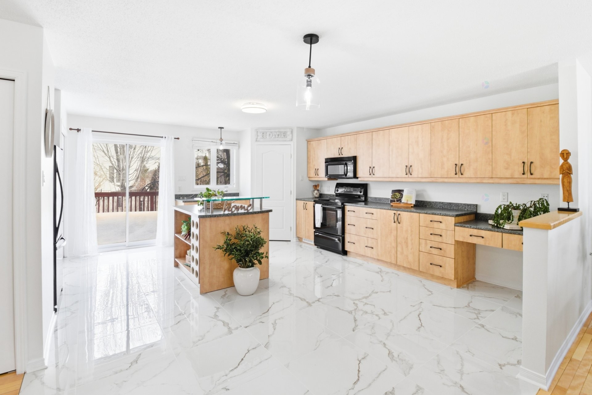 









22


Rue James-Byrne

,
Gatineau (Aylmer),




QC
J9H7K2

