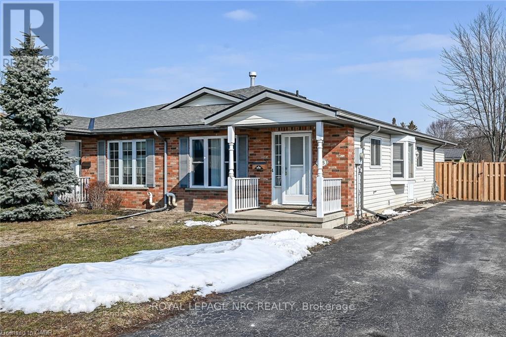 












115 FOREST STREET E

,
Haldimand,




Ontario
N1A1B9

