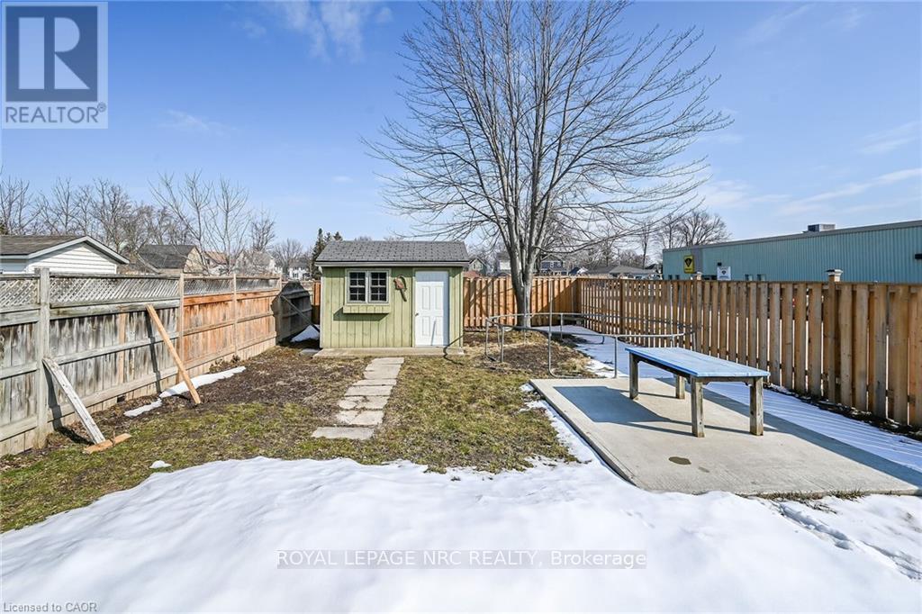 












115 FOREST STREET E

,
Haldimand,




Ontario
N1A1B9

