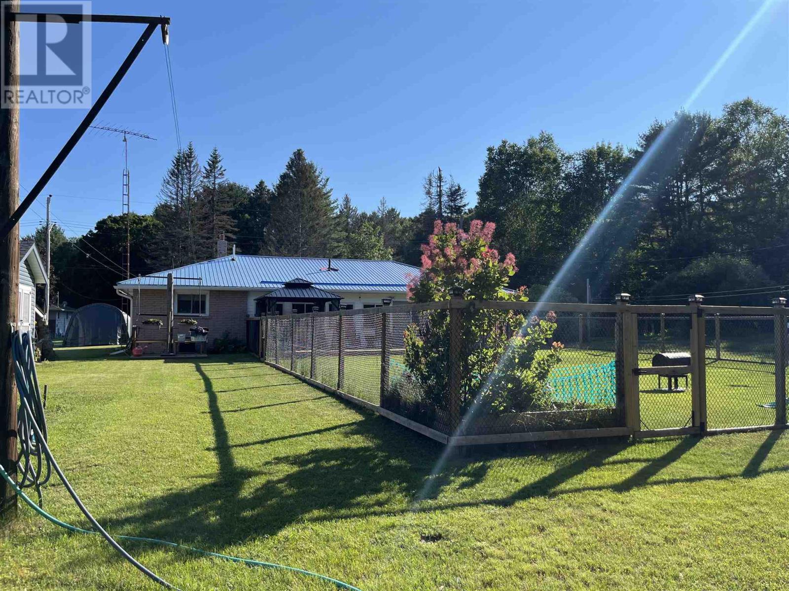 












20 Warnock RD

,
Iron Bridge,




Ontario
P0R1H0

