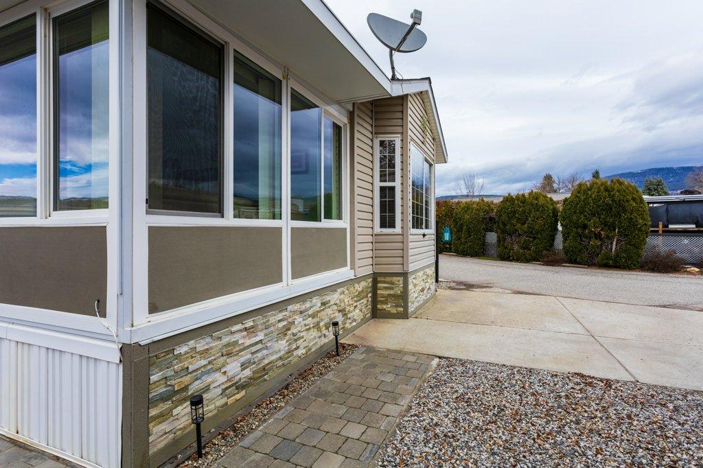 









415


Commonwealth

Road, 35,
Kelowna,




BC
V4V 1P4

