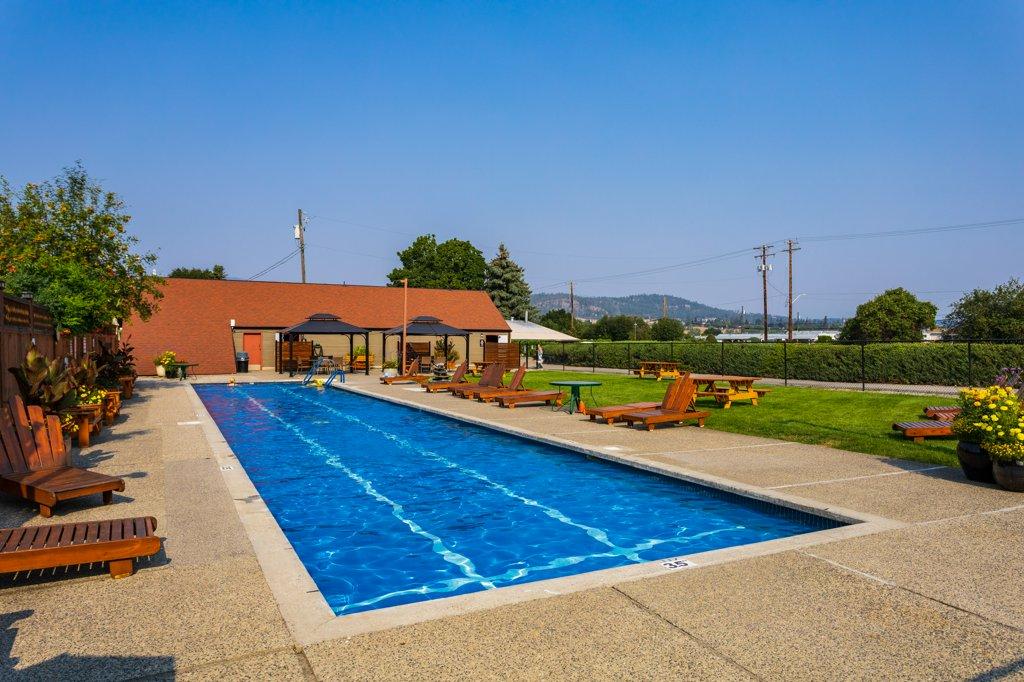 









415


Commonwealth

Road, 35,
Kelowna,




BC
V4V 1P4

