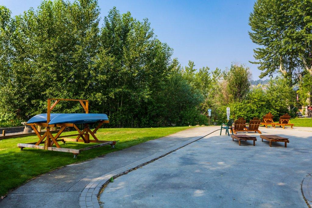 









415


Commonwealth

Road, 35,
Kelowna,




BC
V4V 1P4

