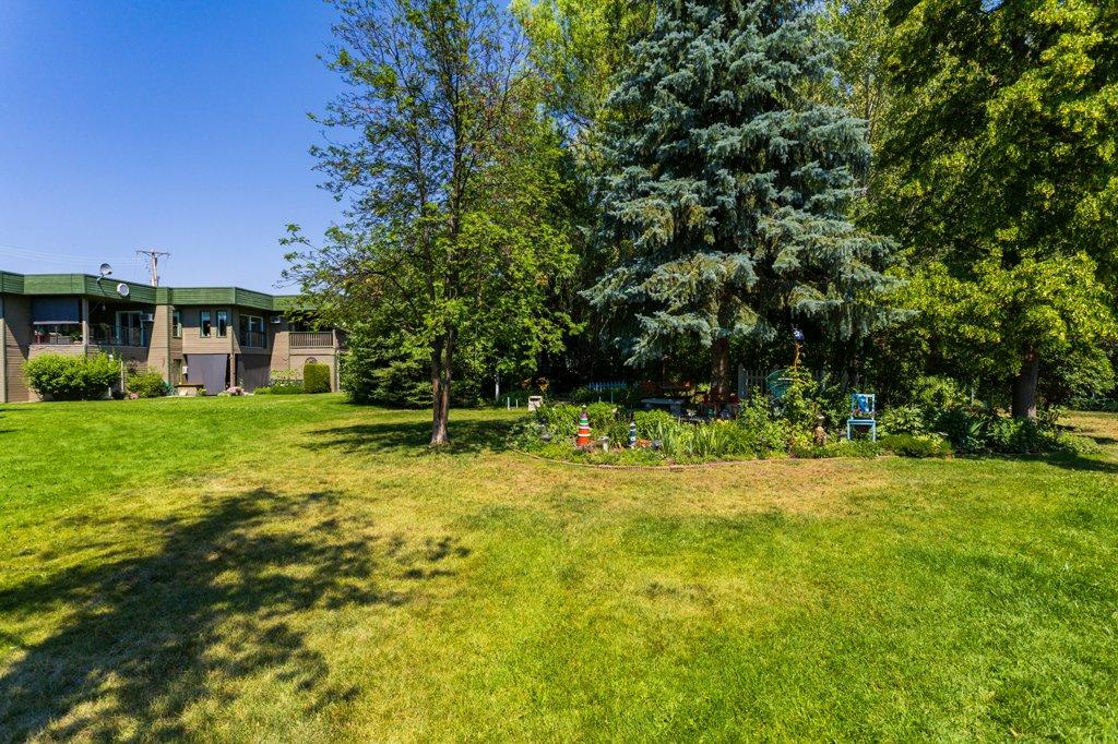 









415


Commonwealth

Road, 35,
Kelowna,




BC
V4V 1P4

