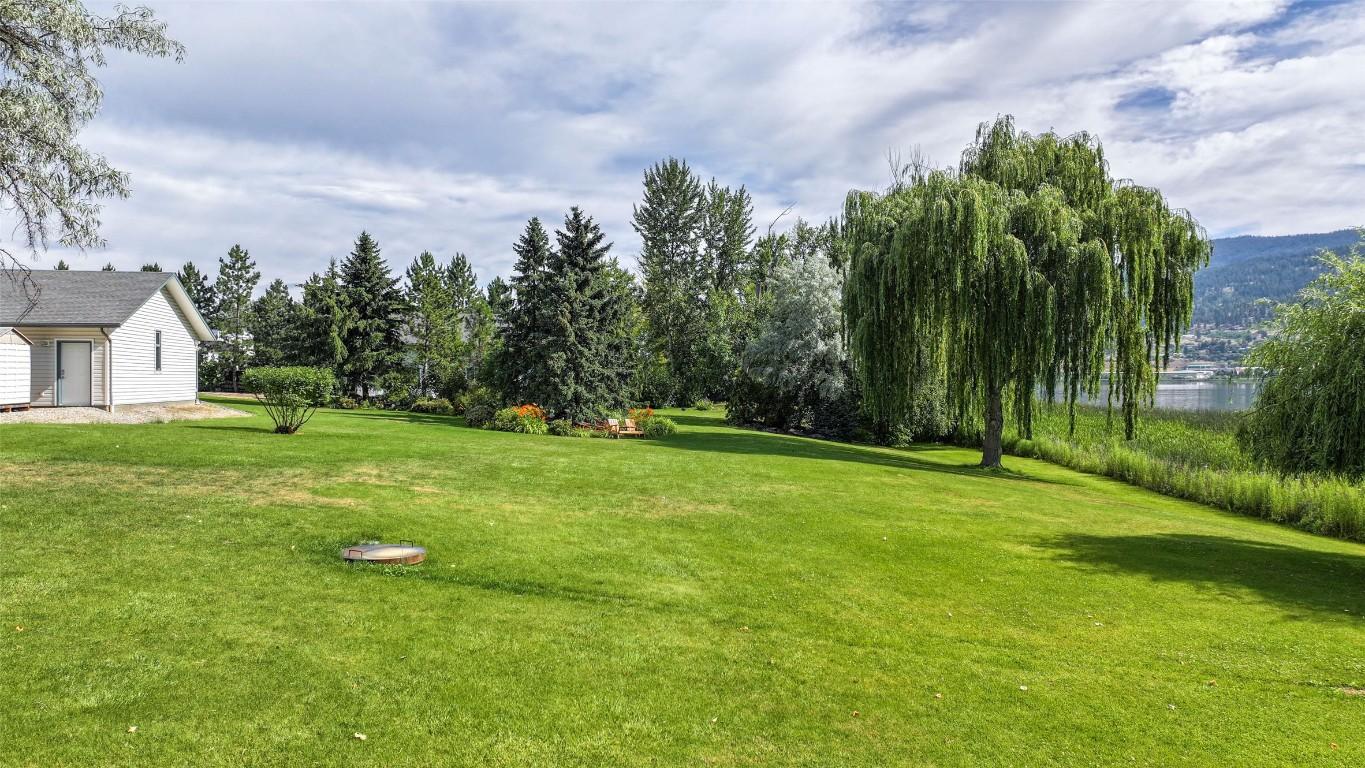 









7821


Old Kamloops

Road,
Vernon,




BC
V1H 1W8


