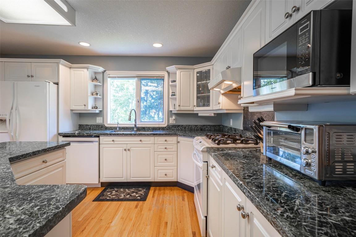 









7821


Old Kamloops

Road,
Vernon,




BC
V1H 1W8

