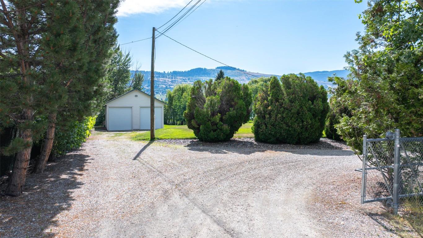 









7821


Old Kamloops

Road,
Vernon,




BC
V1H 1W8

