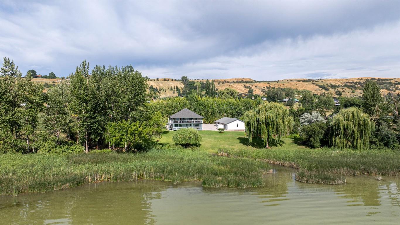 









7821


Old Kamloops

Road,
Vernon,




BC
V1H 1W8

