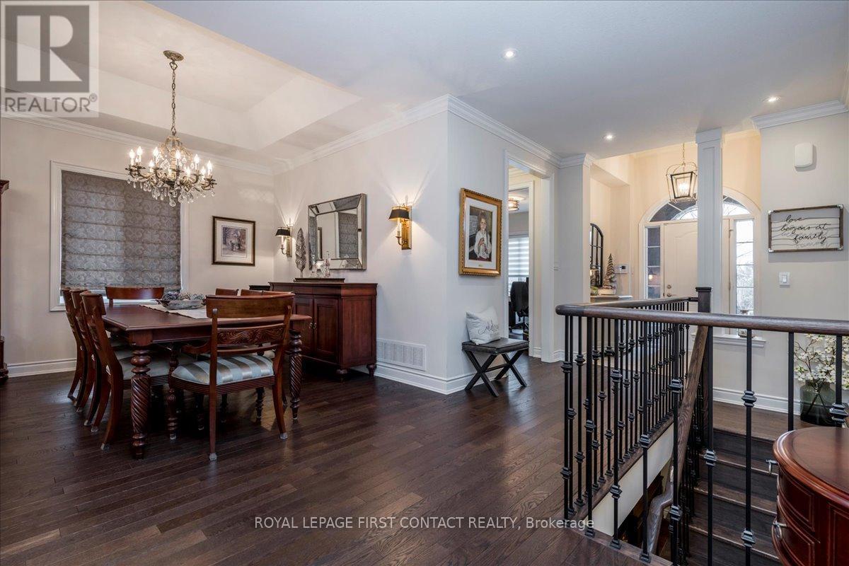 












222 RIDGE WAY

,
New Tecumseth,




Ontario
L9R0H2

