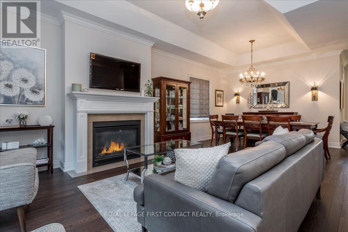 












222 RIDGE WAY

,
New Tecumseth,




Ontario
L9R0H2

