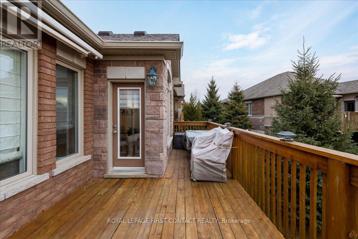 












222 RIDGE WAY

,
New Tecumseth,




Ontario
L9R0H2

