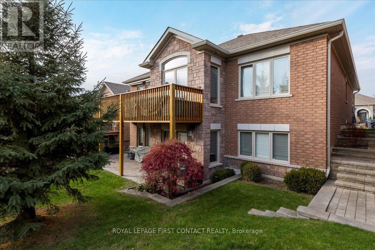 












222 RIDGE WAY

,
New Tecumseth,




Ontario
L9R0H2

