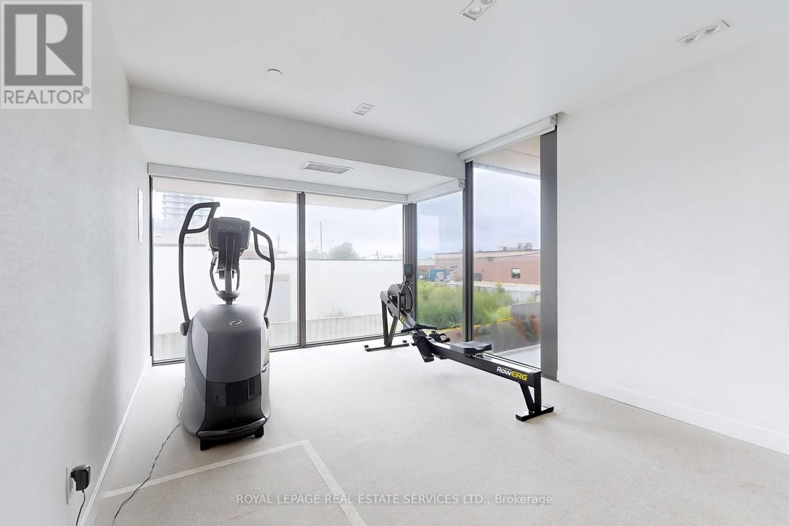 












310 - 1195 THE QUEENSWAY

,
Toronto,




Ontario
M8Z0H1

