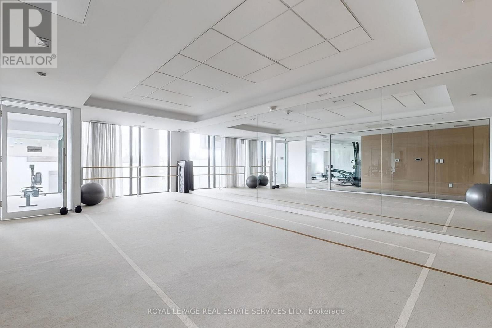 












310 - 1195 THE QUEENSWAY

,
Toronto,




Ontario
M8Z0H1

