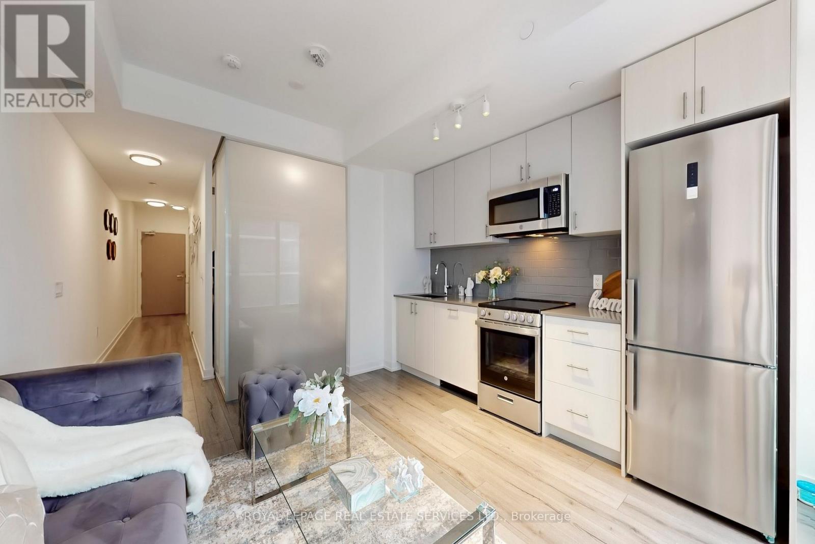 












310 - 1195 THE QUEENSWAY

,
Toronto,




Ontario
M8Z0H1

