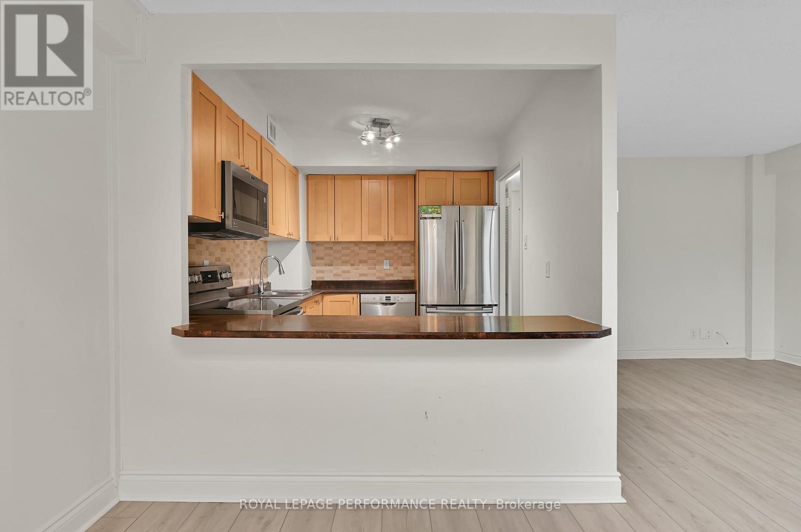 












344 - 515 ST LAURENT BOULEVARD

,
Ottawa,




Ontario
K1K3X5

