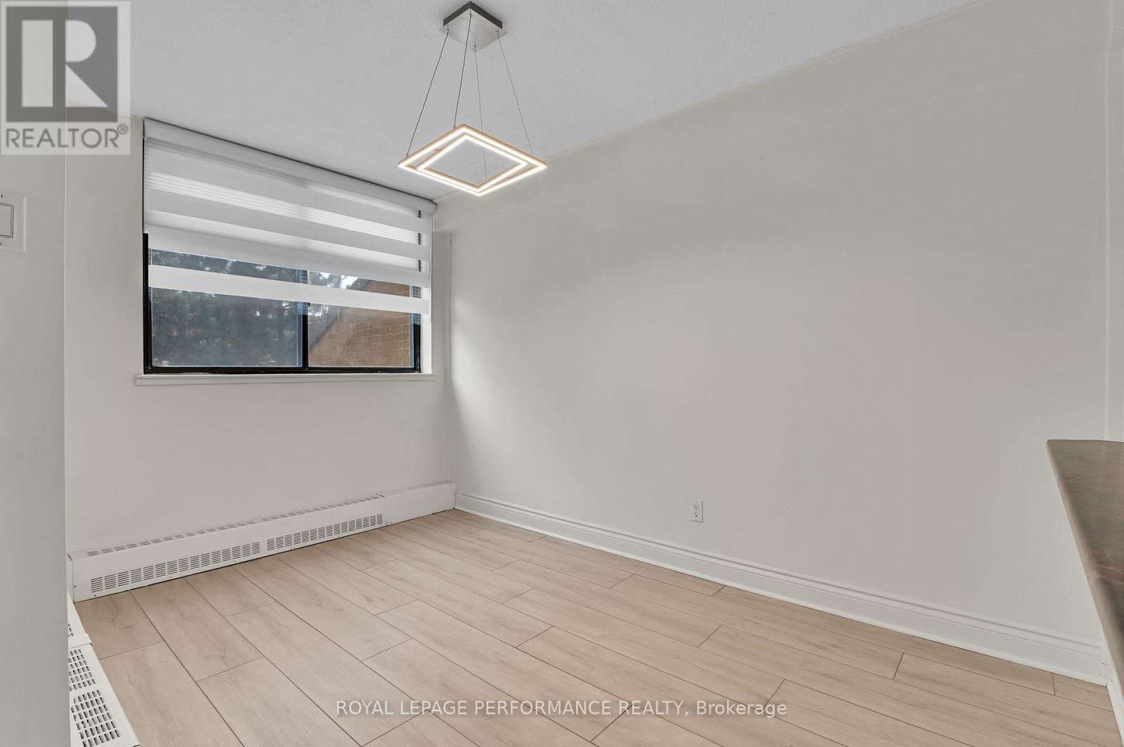 












344 - 515 ST LAURENT BOULEVARD

,
Ottawa,




Ontario
K1K3X5

