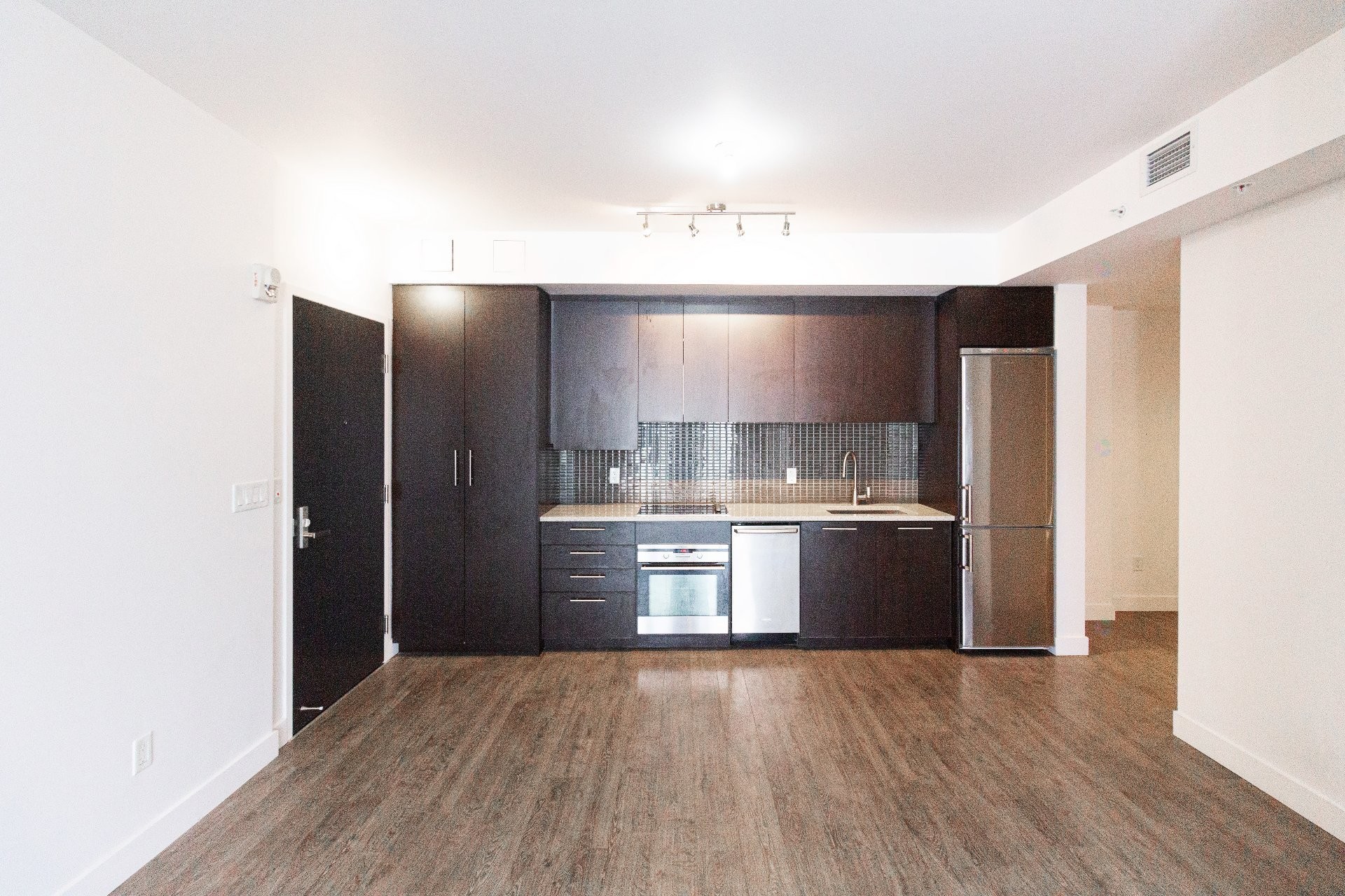 









3300


Av. Troie

, 205,
Montréal (Côte-des-Neiges/Notre-Dame-de-Grâce),




QC
H3V1A9


