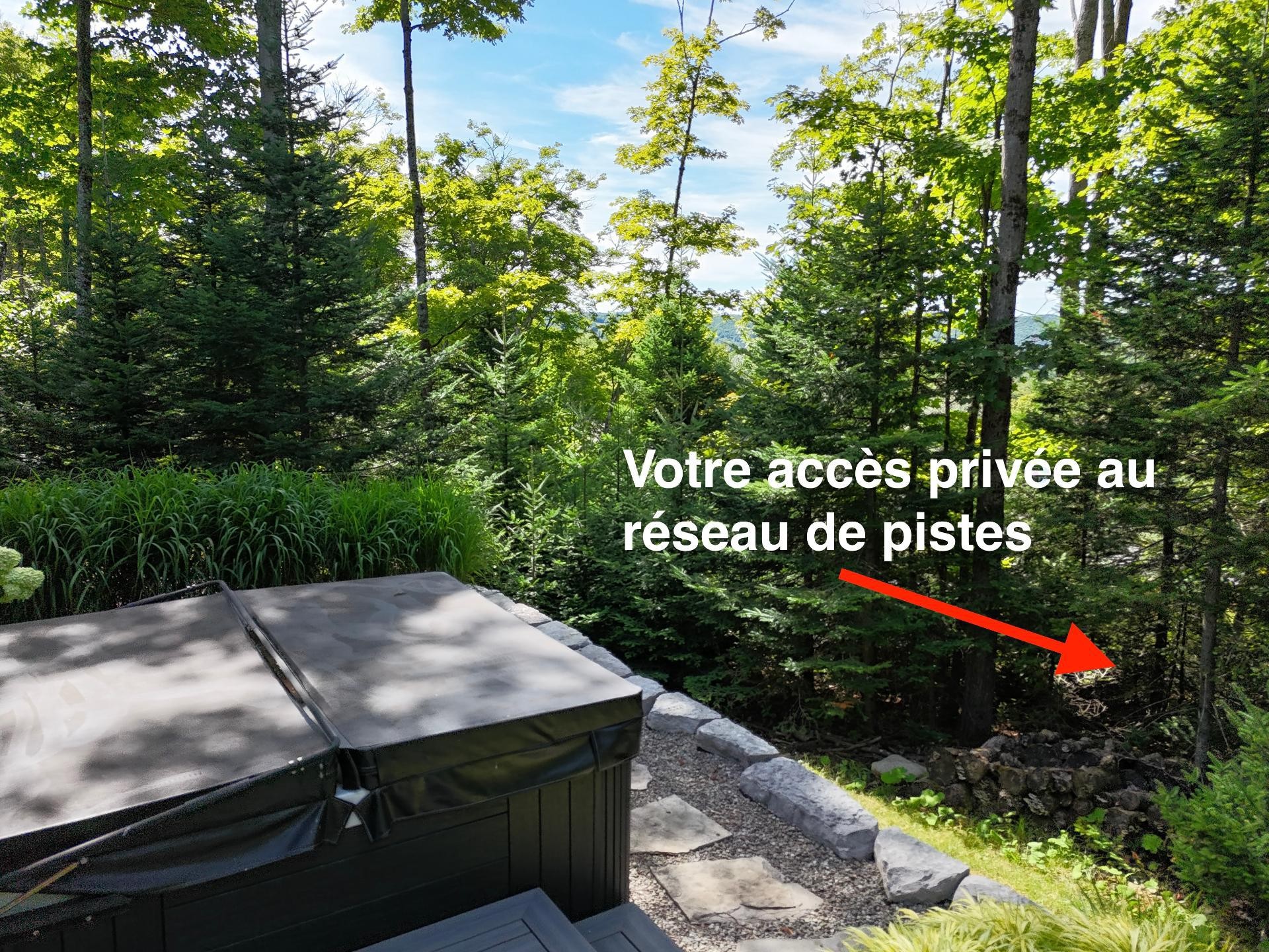 









443


Ch. de l'Héritage

,
Saint-Sauveur,




QC
J0R1R4

