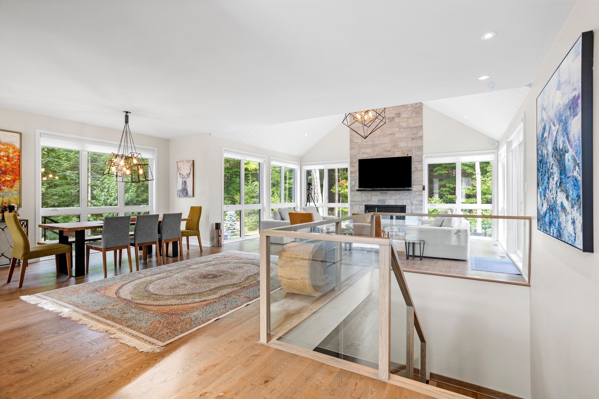 









443


Ch. de l'Héritage

,
Saint-Sauveur,




QC
J0R1R4

