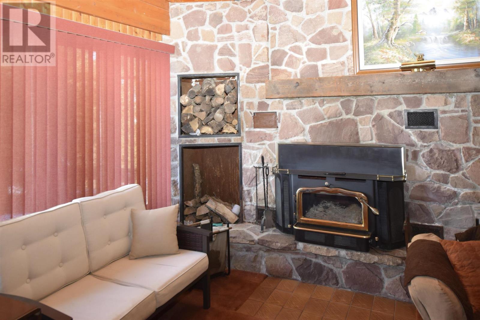 












109 Cressey RD

,
Thessalon,




Ontario
P0R1L0

