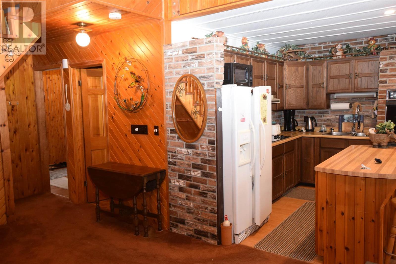 












109 Cressey RD

,
Thessalon,




Ontario
P0R1L0

