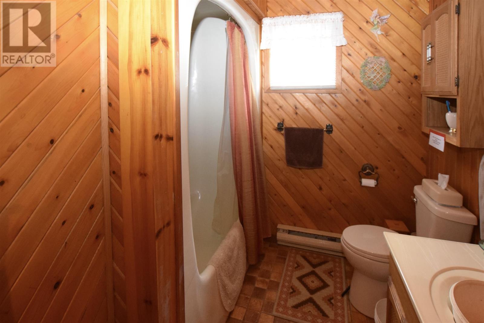 












109 Cressey RD

,
Thessalon,




Ontario
P0R1L0

