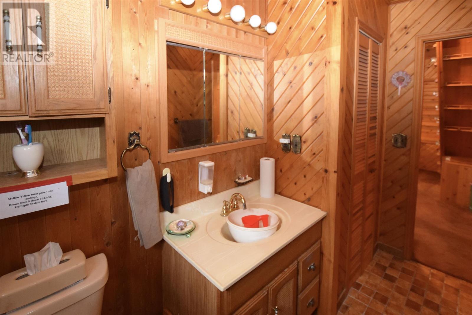 












109 Cressey RD

,
Thessalon,




Ontario
P0R1L0

