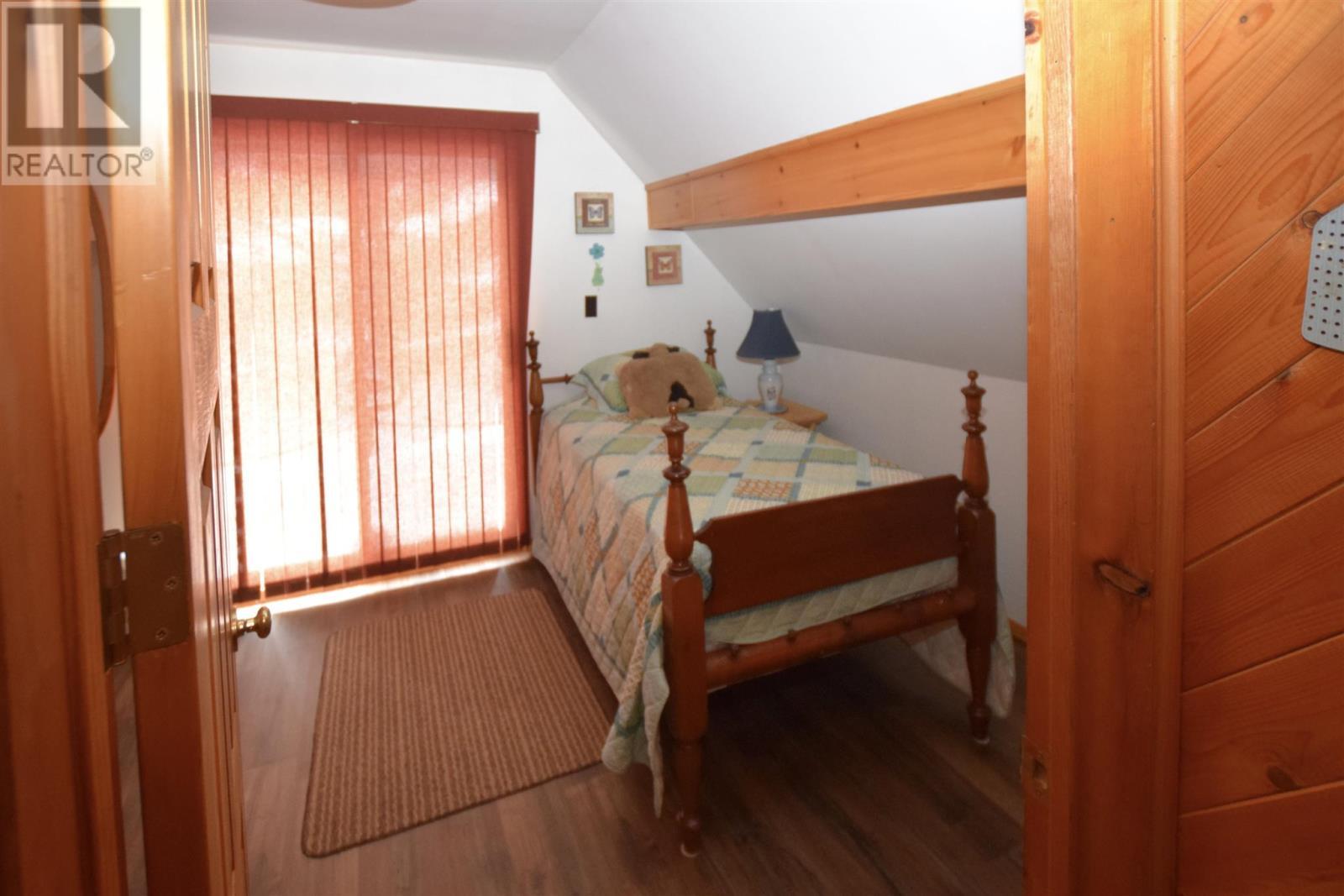 












109 Cressey RD

,
Thessalon,




Ontario
P0R1L0

