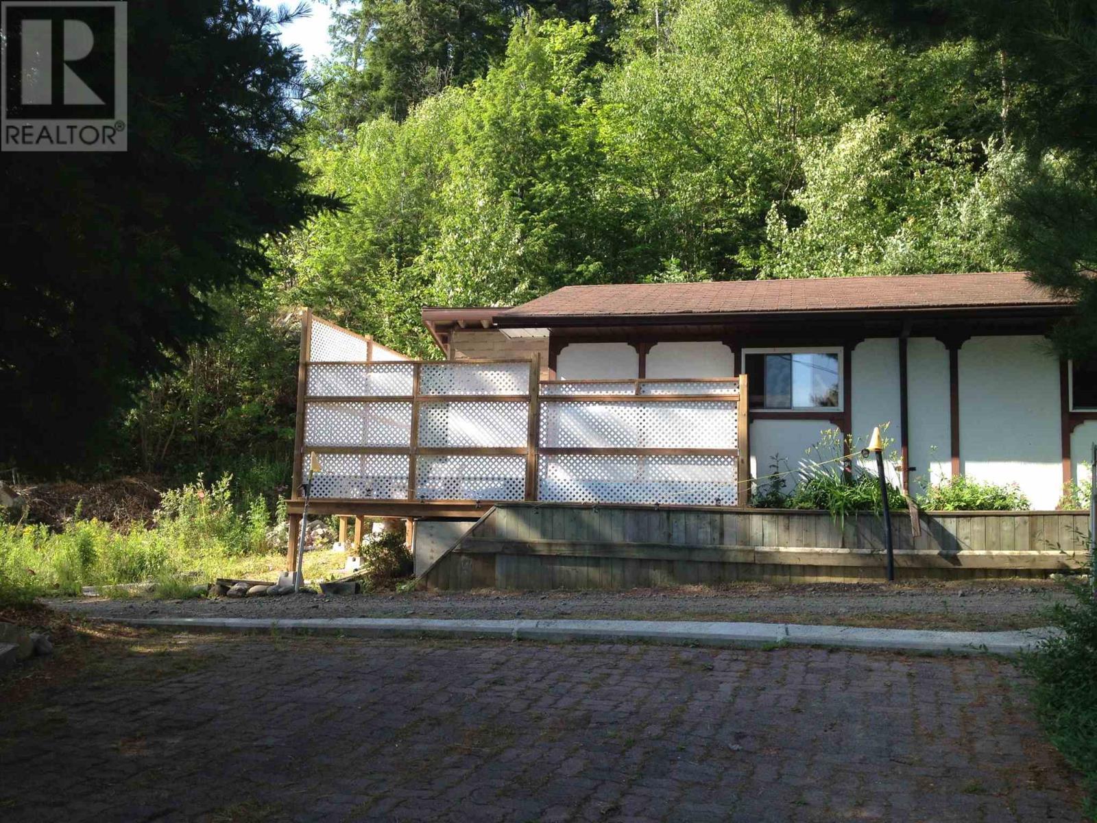 












109 Cressey RD

,
Thessalon,




Ontario
P0R1L0

