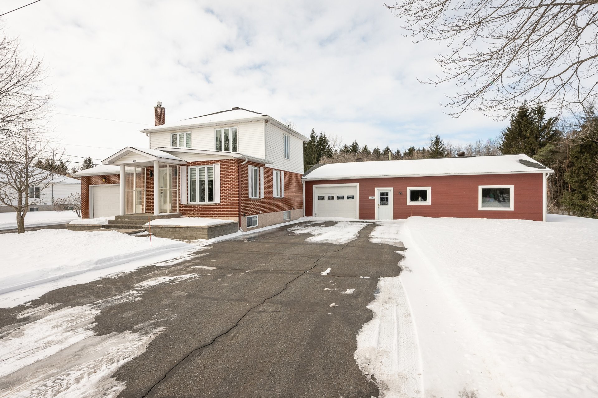 









568


Rg des Irlandais

,
Sainte-Brigide-d'Iberville,




QC
J0J1X0

