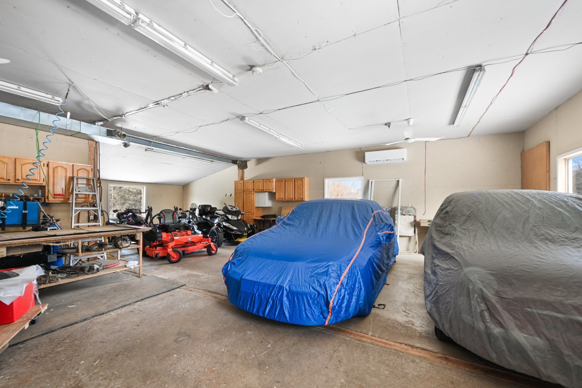 









568


Rg des Irlandais

,
Sainte-Brigide-d'Iberville,




QC
J0J1X0

