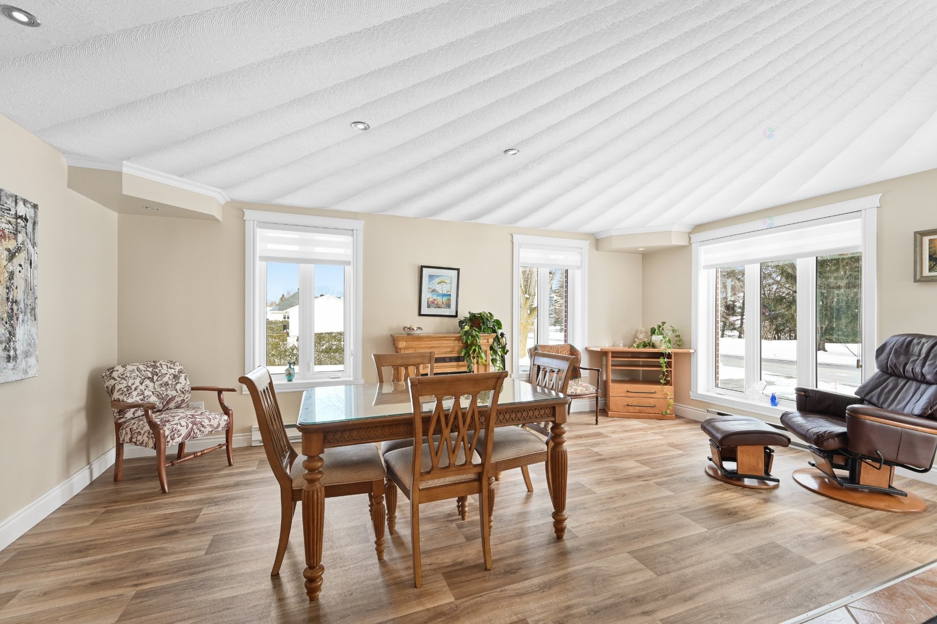 









568


Rg des Irlandais

,
Sainte-Brigide-d'Iberville,




QC
J0J1X0

