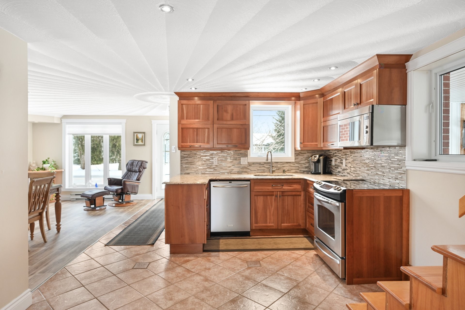 









568


Rg des Irlandais

,
Sainte-Brigide-d'Iberville,




QC
J0J1X0

