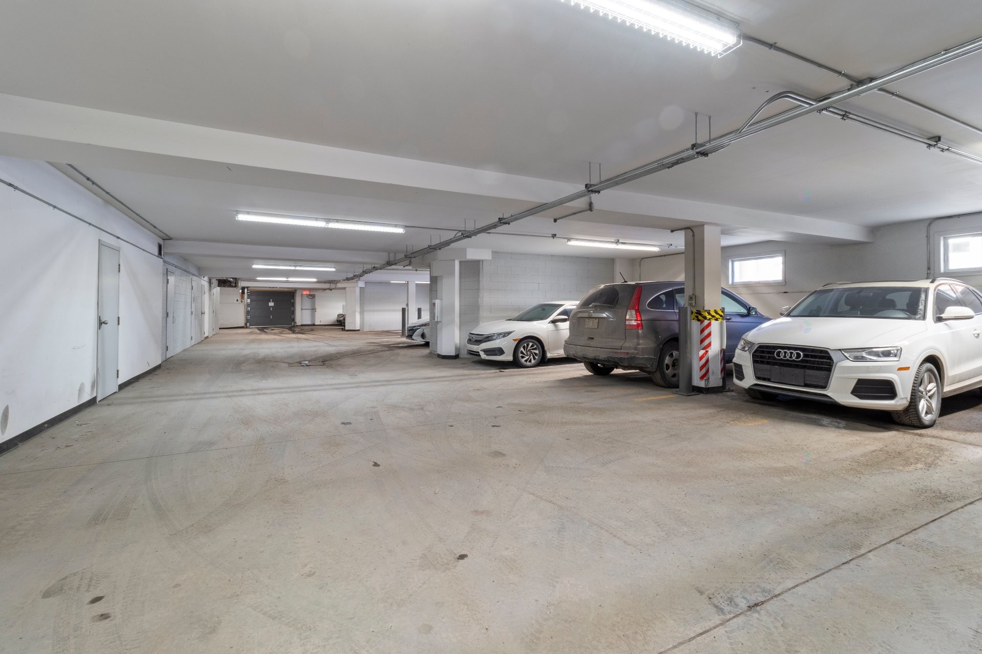 









12832


Rue Notre-Dame E.

, 100,
Montréal (Rivière-des-Prairies/Pointe-aux-Trembles),




QC
H1A1R9

