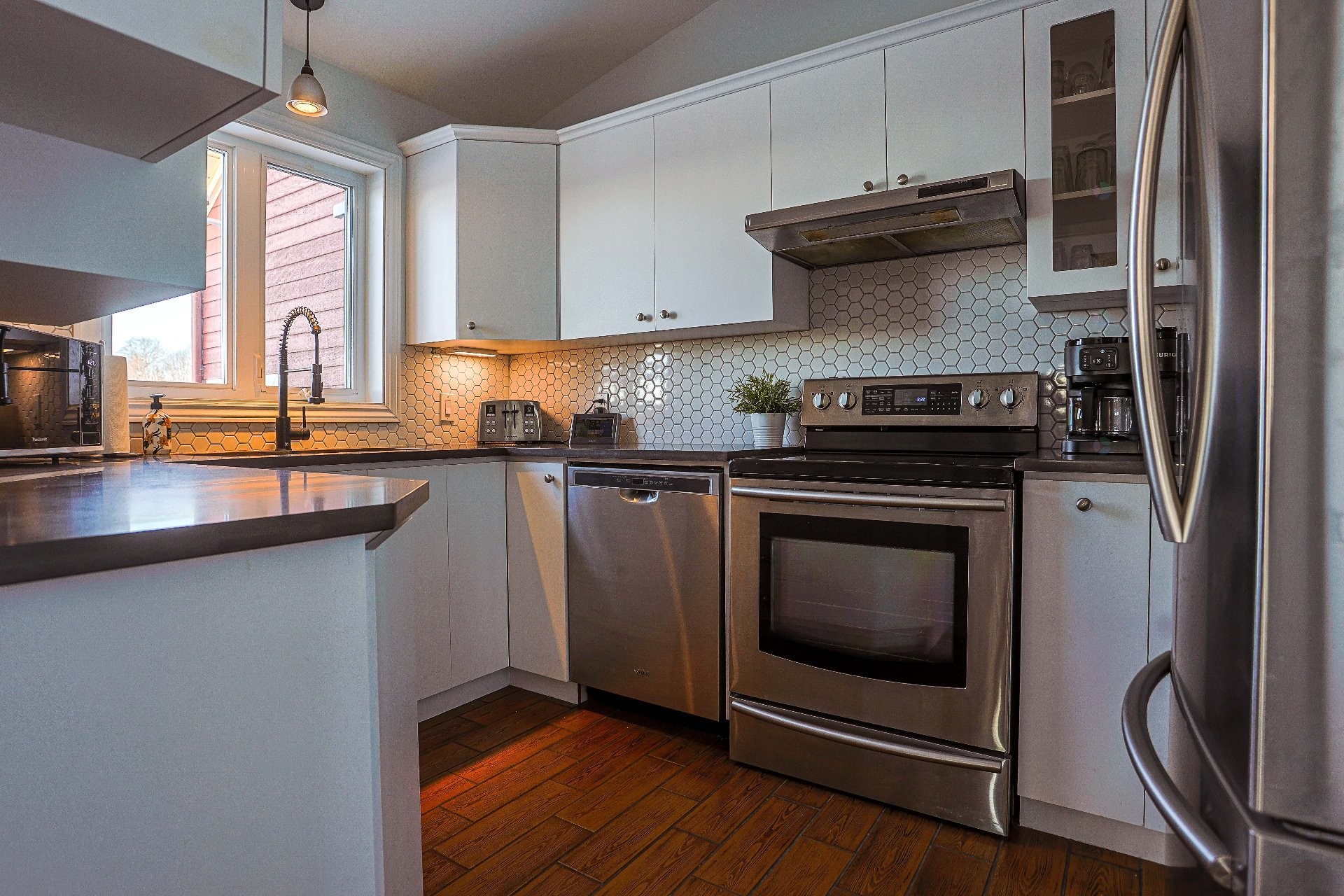 









265


Place Auger

,
Saint-Boniface,




QC
G0X2L0

