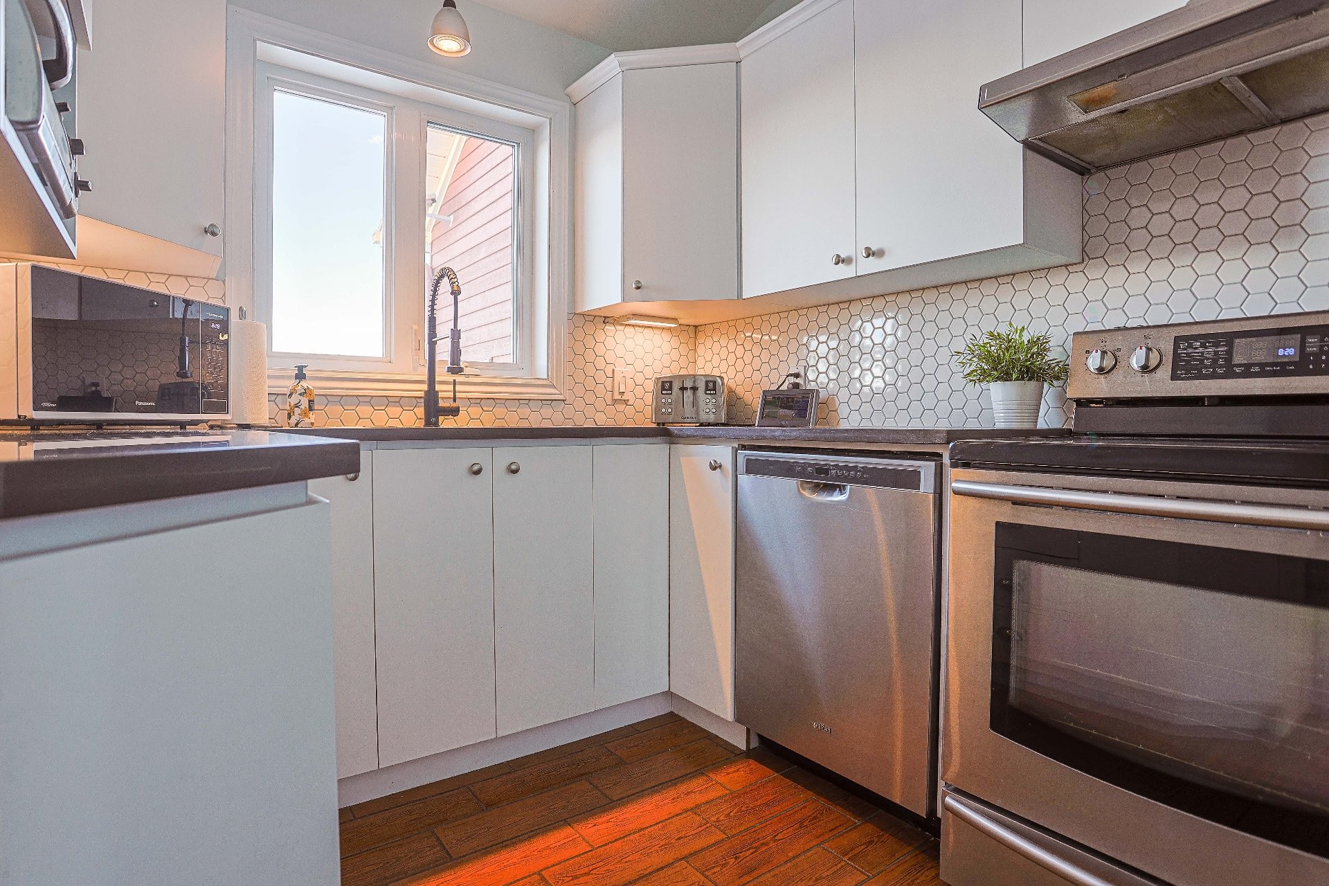 









265


Place Auger

,
Saint-Boniface,




QC
G0X2L0

