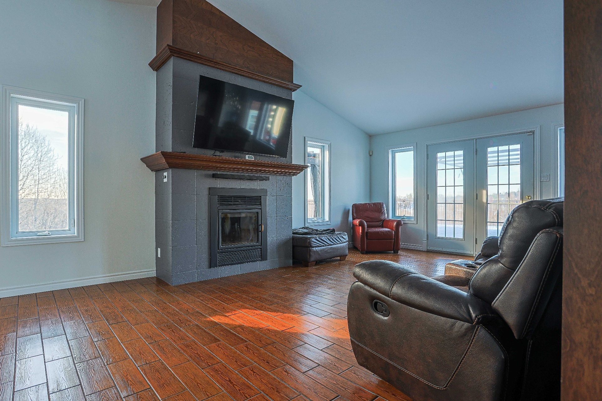 









265


Place Auger

,
Saint-Boniface,




QC
G0X2L0

