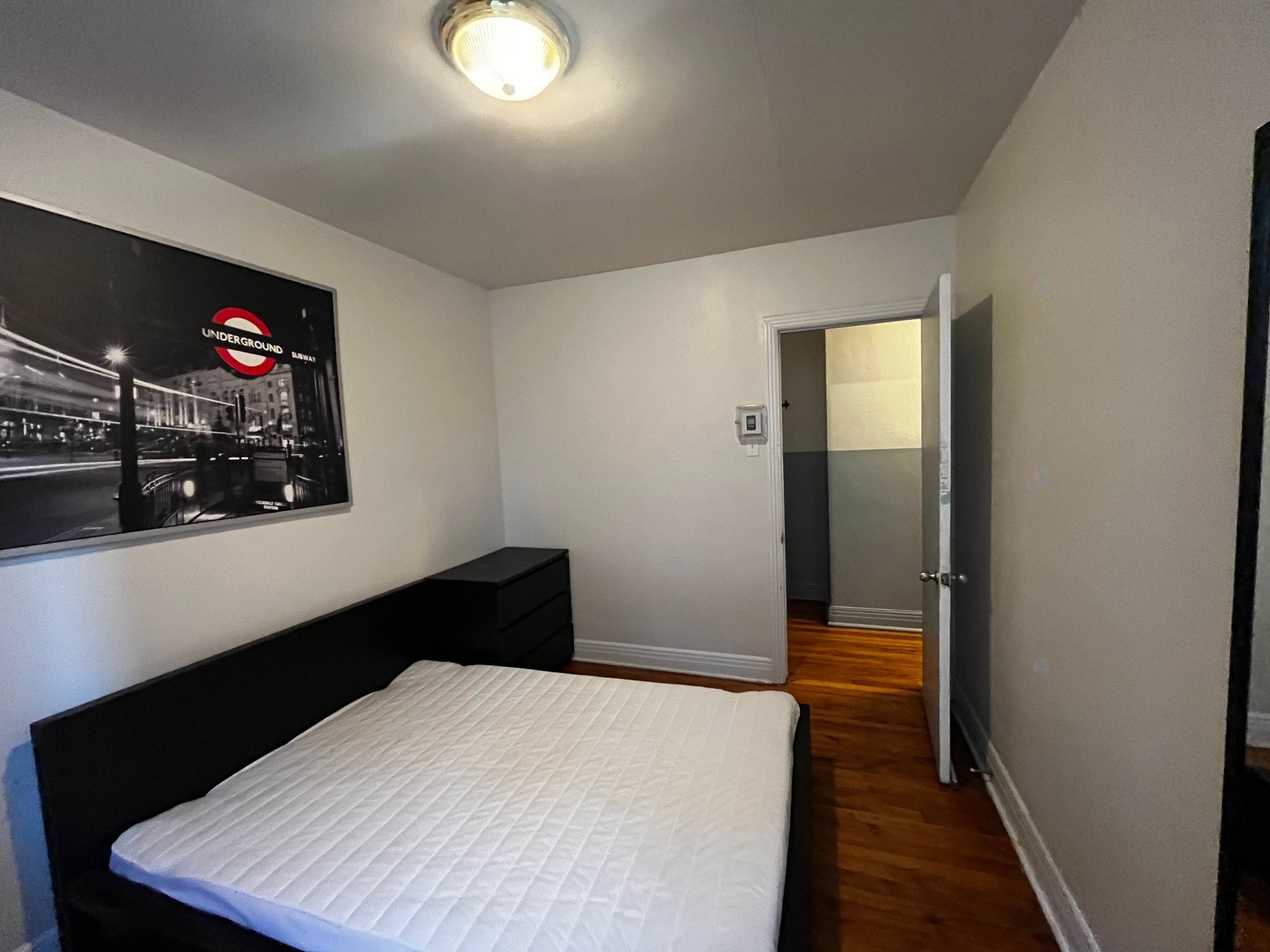 









3130


Av. Barclay

, 2,
Montréal (Côte-des-Neiges/Notre-Dame-de-Grâce),




QC
H3S1K1

