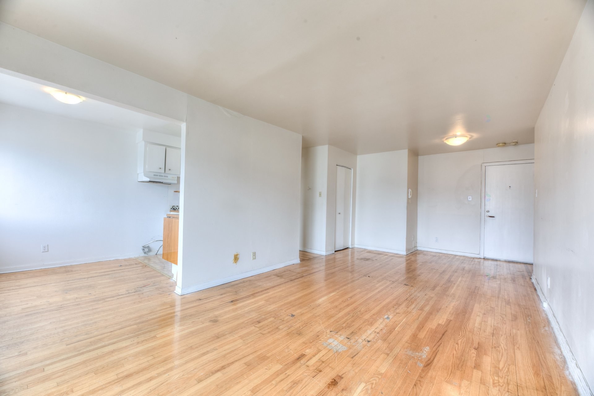 









3355


Rue Ivan-Franko

, 302,
Montréal (Lachine),




QC
H8T1N9

