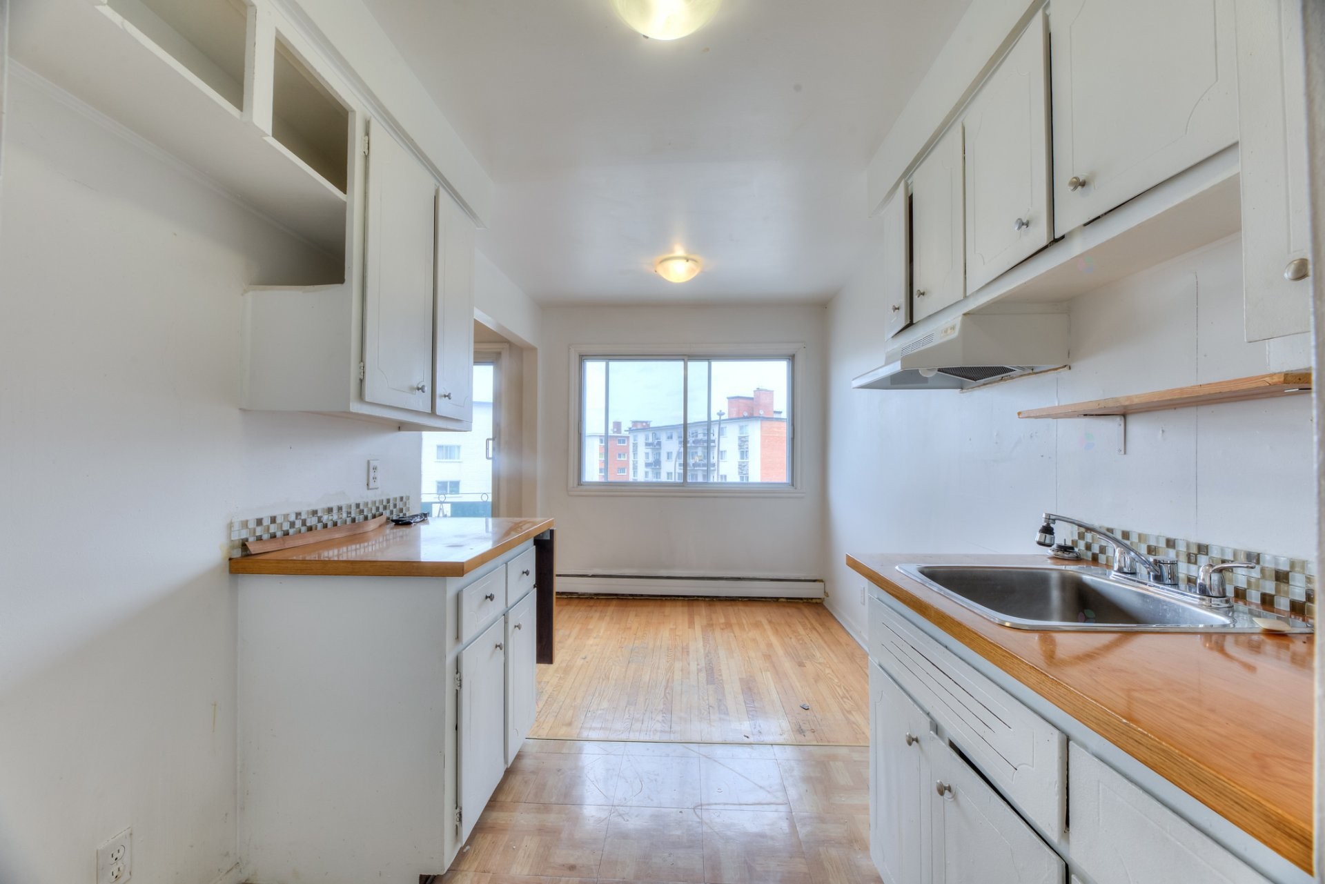 









3355


Rue Ivan-Franko

, 302,
Montréal (Lachine),




QC
H8T1N9

