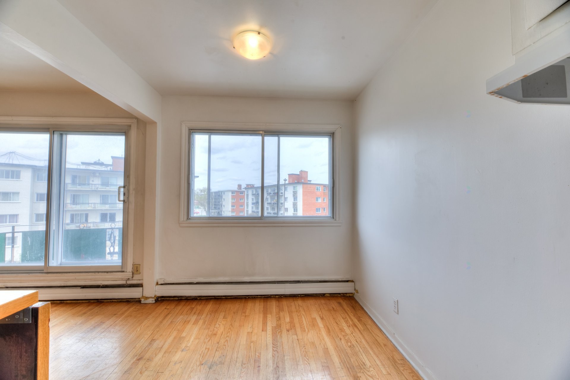 









3355


Rue Ivan-Franko

, 302,
Montréal (Lachine),




QC
H8T1N9

