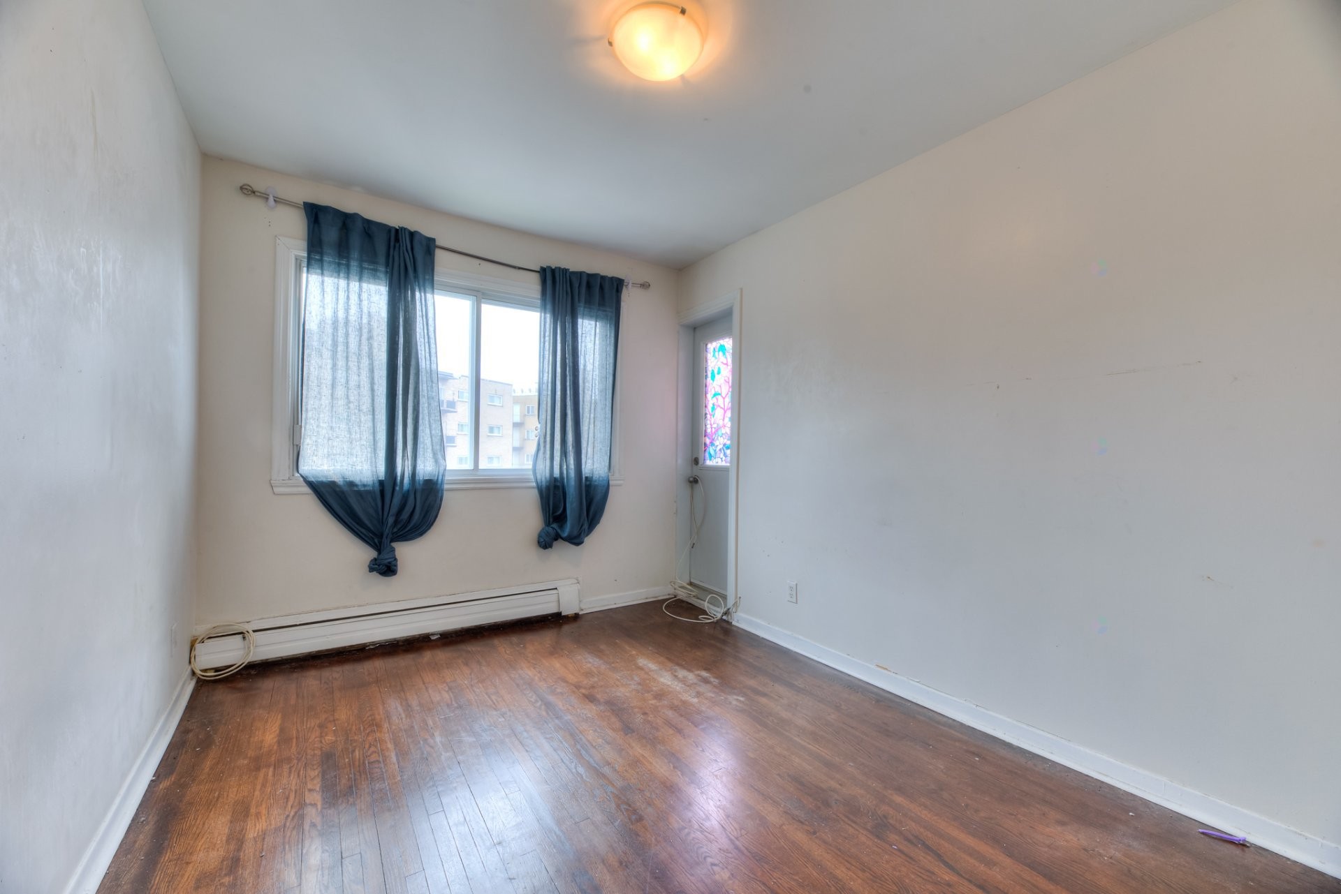 









3355


Rue Ivan-Franko

, 202,
Montréal (Lachine),




QC
H8T1N9

