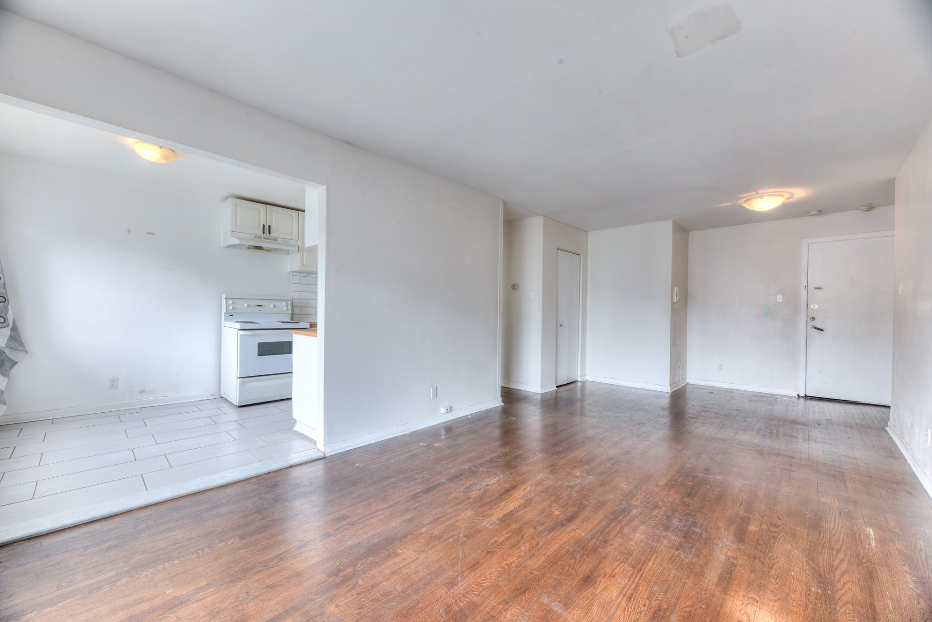 









3355


Rue Ivan-Franko

, 202,
Montréal (Lachine),




QC
H8T1N9

