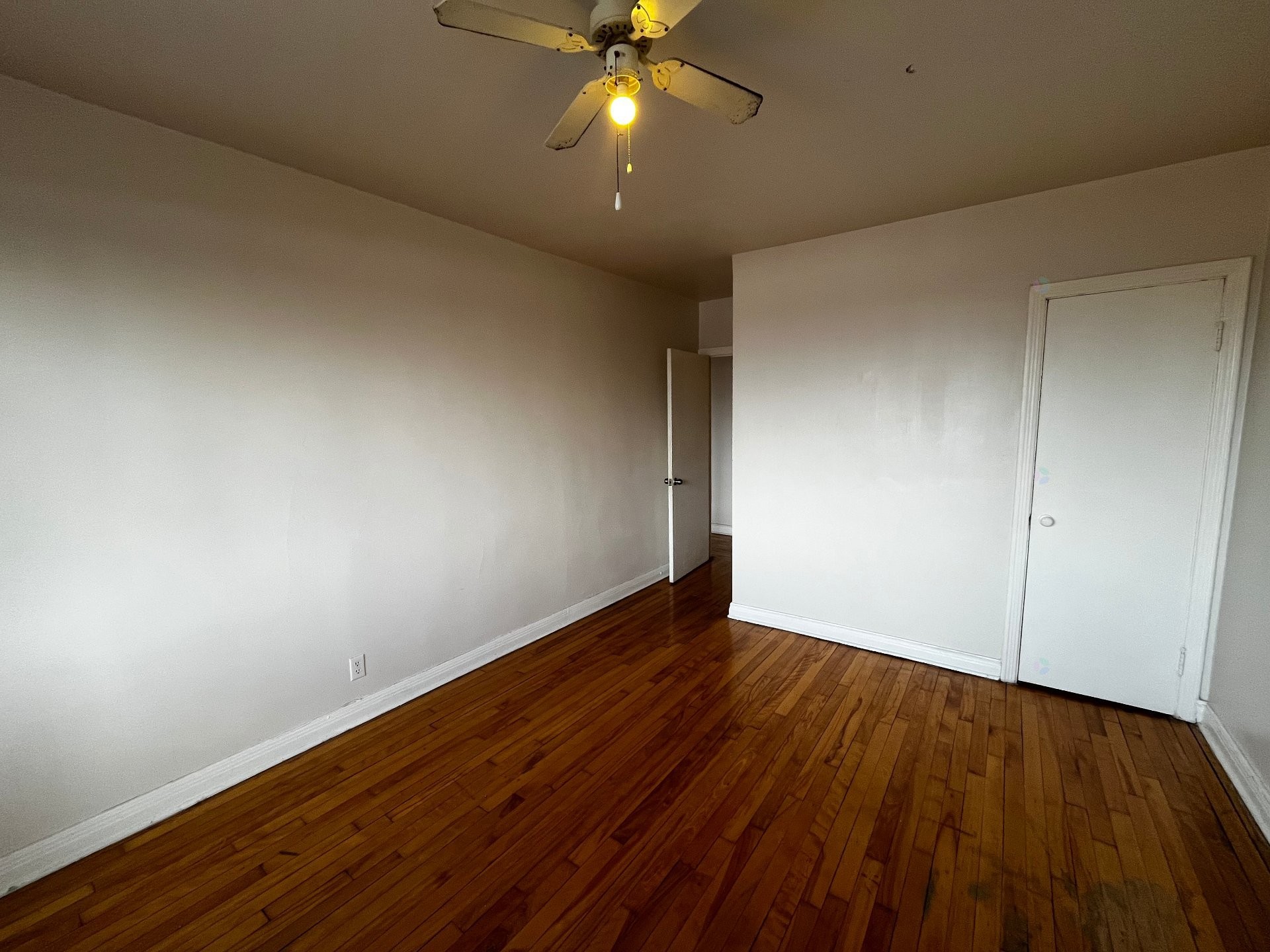 









2795


Place de Darlington

, 15,
Montréal (Côte-des-Neiges/Notre-Dame-de-Grâce),




QC
H3S1L4

