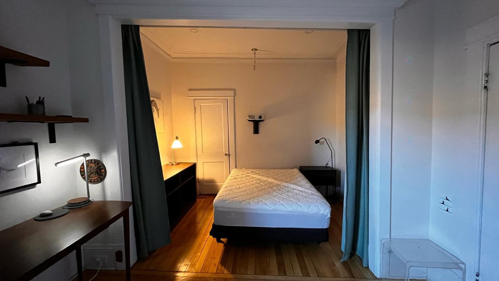 









2096


Av. Claremont

, 20,
Montréal (Côte-des-Neiges/Notre-Dame-de-Grâce),




QC
H3Z2P8

