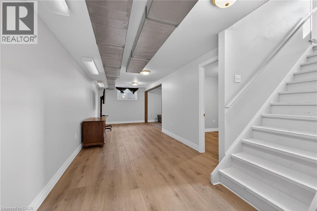 












115 FOREST Street E

,
Dunnville,




Ontario
N1A1B9

