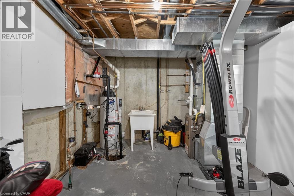 












115 FOREST Street E

,
Dunnville,




Ontario
N1A1B9

